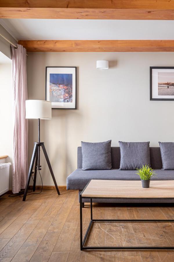Enjoy Old Town Vibes In 1716 Laipu Residence With 4 Stylish Apartments And 1 Penthouse Riga Kültér fotó