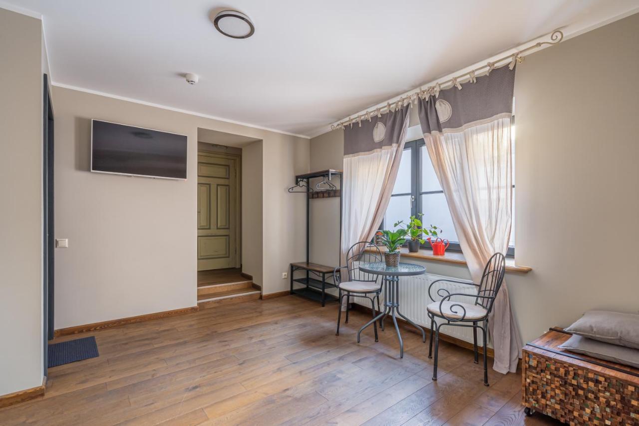 Enjoy Old Town Vibes In 1716 Laipu Residence With 4 Stylish Apartments And 1 Penthouse Riga Kültér fotó