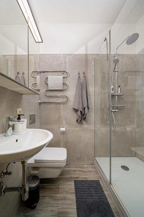 Enjoy Old Town Vibes In 1716 Laipu Residence With 4 Stylish Apartments And 1 Penthouse Riga Kültér fotó