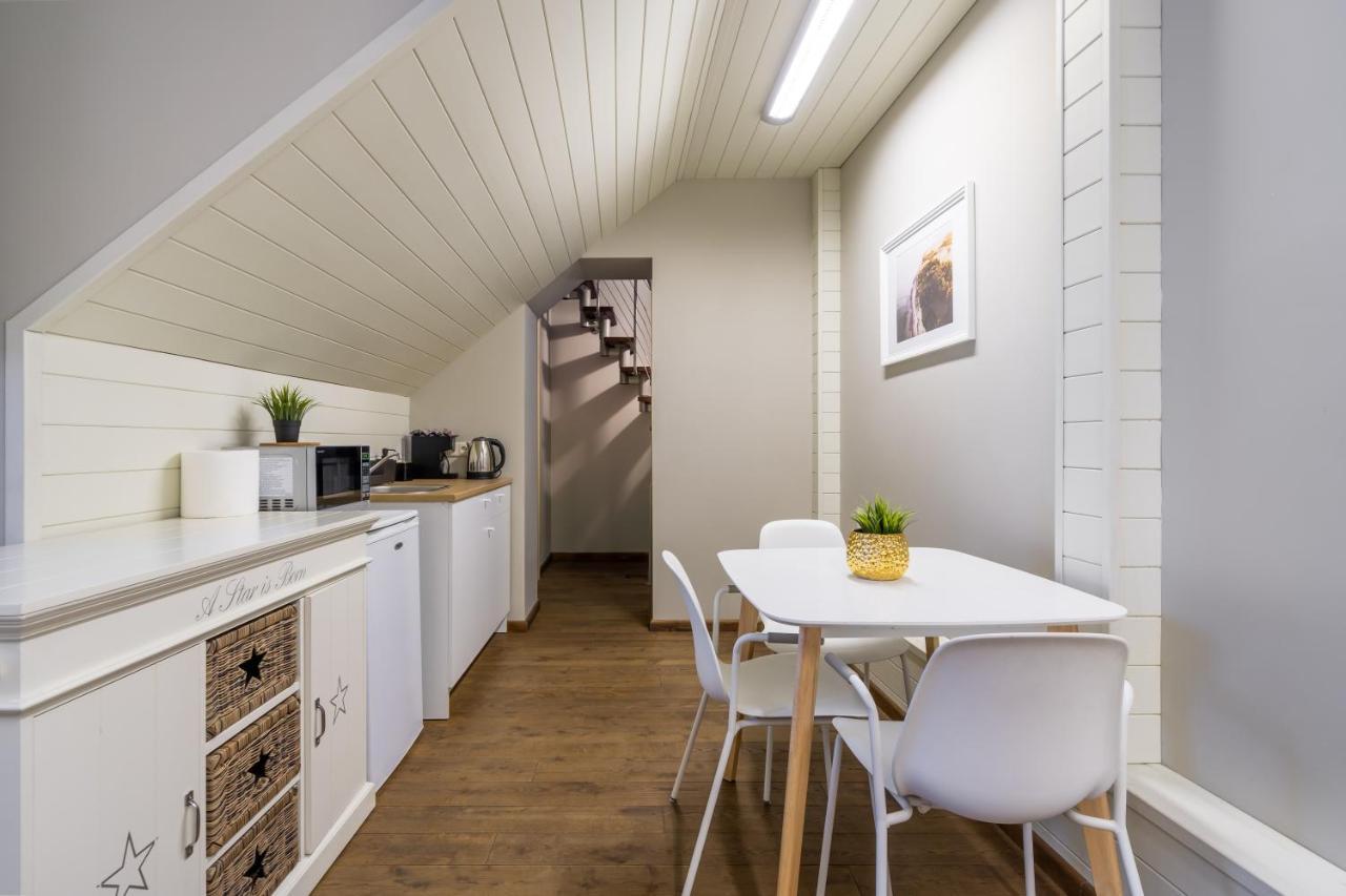 Enjoy Old Town Vibes In 1716 Laipu Residence With 4 Stylish Apartments And 1 Penthouse Riga Kültér fotó