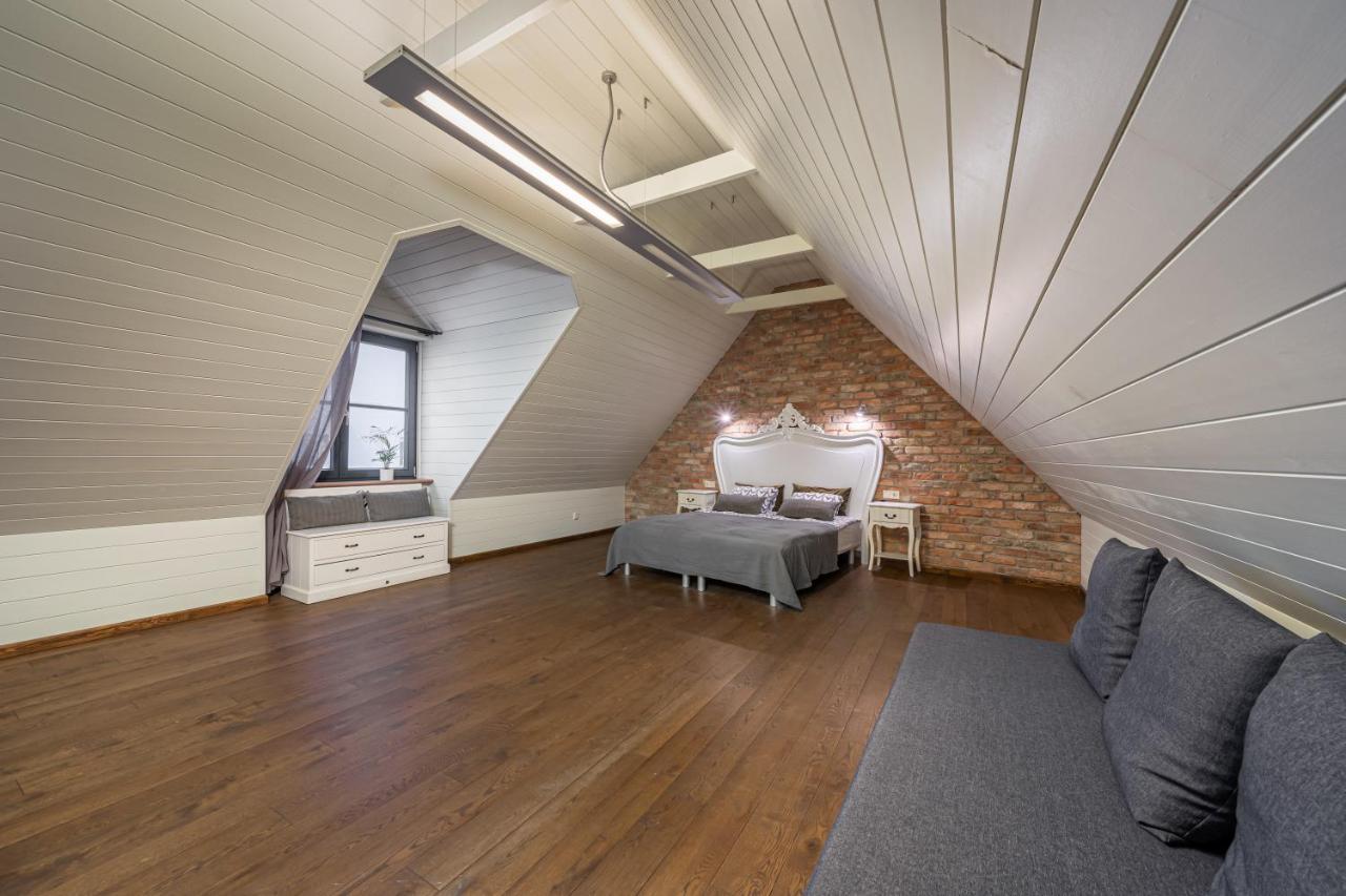 Enjoy Old Town Vibes In 1716 Laipu Residence With 4 Stylish Apartments And 1 Penthouse Riga Kültér fotó